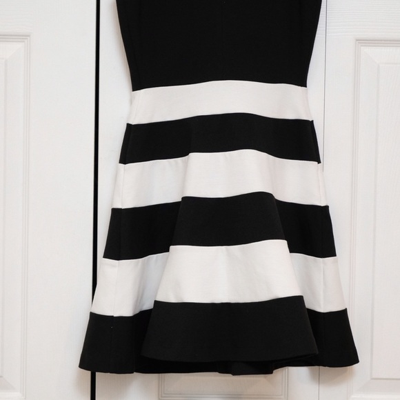 Express Mini Dress Black & White stripe Nautical NWOT - Picture 3 of 10
